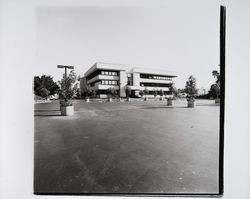 Medical building at 1111 Sonoma Avenue, Santa Rosa, California, 1982