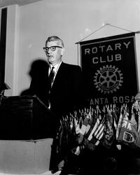 George Minturn speaking at the Rotary Club, Santa Rosa, California, 1962