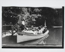 Motor launch Uno on the Russian River at Monte Rio