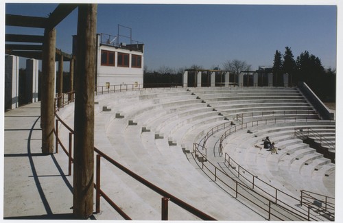 Barton Myers: Earl Bales Outdoor Theatre (Toronto, Ontario)