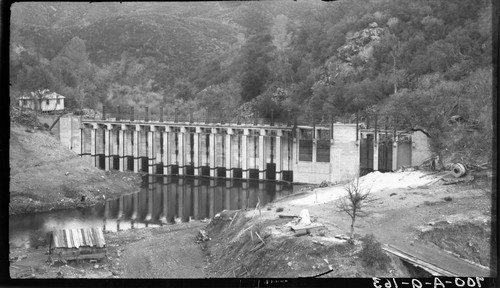 Clear Lake Impounding Dam, Yolo Water & Power Co., near Lower Lake, Cal