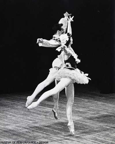 Jocelyn Vollmar and Kent Sowell in Christensen's Esmeralda Pas de Deux, 1960