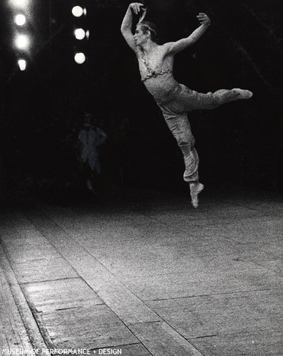 Rudolf Nureyev in his Le Corsaire, 1964