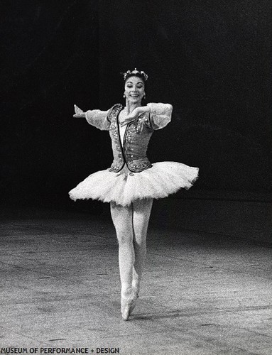 Margot Fonteyn in Nureyev's Le Corsaire, 1964