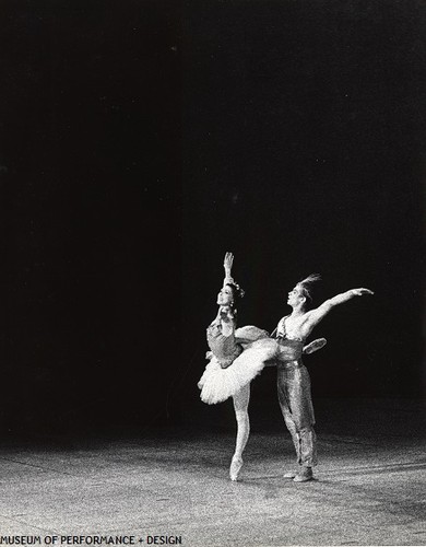 Margot Fonteyn and Rudolf Nureyev in Nureyev's Le Corsaire, 1964