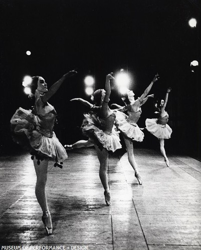 San Francisco Ballet dancers in Christensen's Divertissment d'Auber (II), circa 1960s