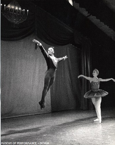 Sue Loyd and Thatcher Clarke in Kersh's (after Petipa) Princess Aurora, 1964