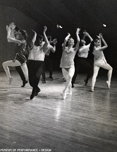 Sue Loyd, Nancy Robinson, Ron Poindexter, and other dancers in Poindexter's The Set, 1963