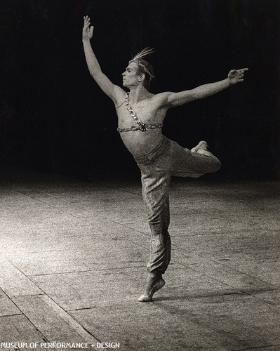 Rudolf Nureyev in his Le Corsaire, 1964