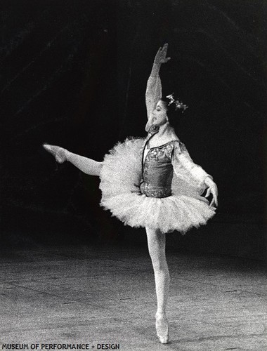 Margot Fonteyn in Nureyev's Le Corsaire, 1964