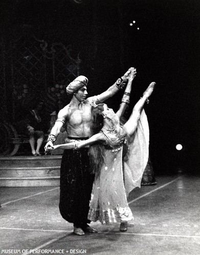 San Francisco Ballet dancers in Christensen's Nutcracker, 1971