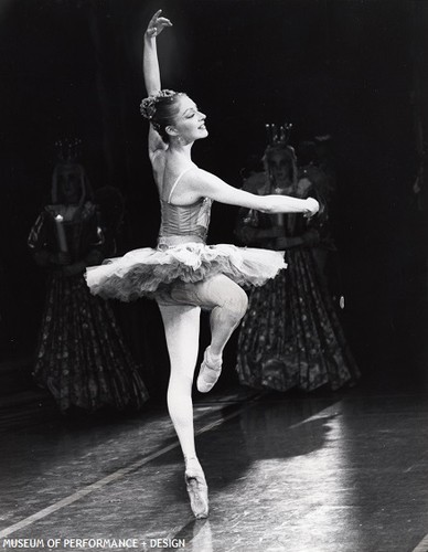 San Francisco Ballet dancer in Christensen's Nutcracker