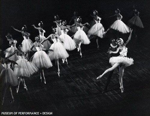 Jocelyn Vollmar and Richard Carter with other dancers in Balanchine's Swan Lake, 1960