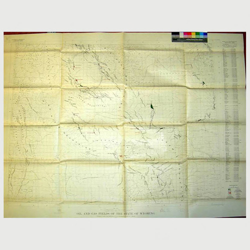 Oil and gas fields of the State of Wyoming : prepared under the direction of G.B. Richardson and K.C. Heald