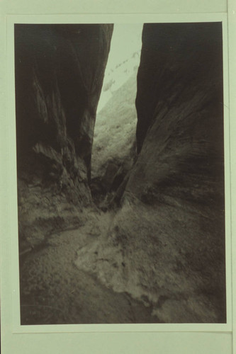 Anasazi Canyon below the joint at point of entry