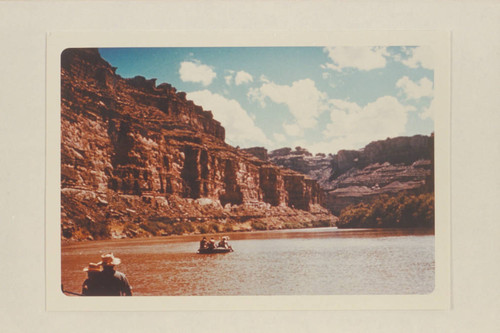 Lower Green River. Similar formations to those in Cogswell photo shown in Pl. 46A of "Canyon Country," Julius F. Stone, and Nims photo 26