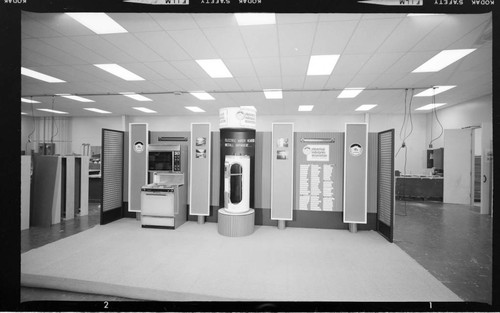 Electric appliance exhibition display