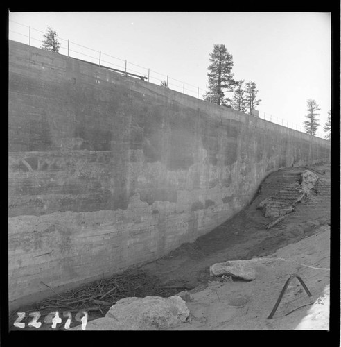 Big Creek, Huntington Lake Dams