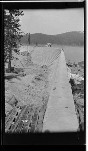 Big Creek, Huntington Lake Dams