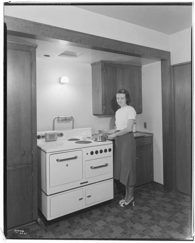 H2.3 - Home Kitchen - Electric Home of Mrs. Helen Reynolds