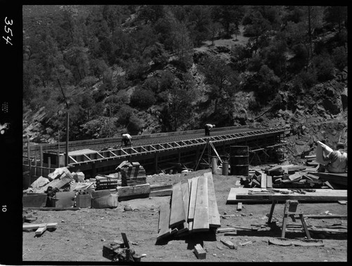 Big Creek - Mammoth Pool - Powerhouse bridge section ready for concrete