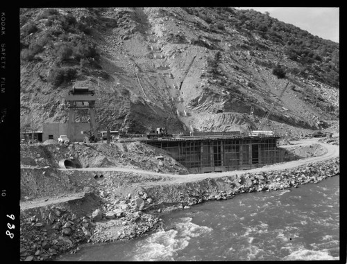 Big Creek - Mammoth Pool - General view of powerhouse