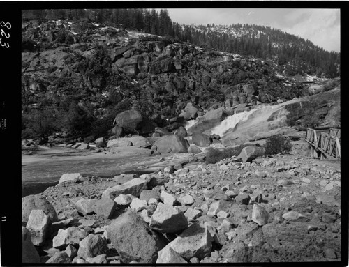 Big Creek - Mammoth Pool - Confluence of Chiquito Creek and San Joaquin River after storm