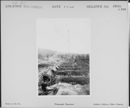 Big Creek, Florence Lake Dam - Construction of multiple-arch dam