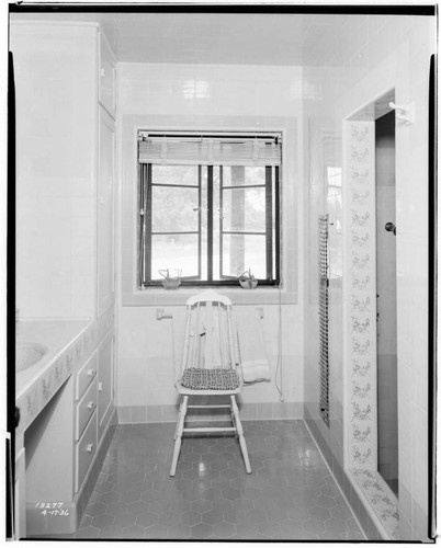 H2.4 - Home Bath - Electric Home of W. G. Johnson