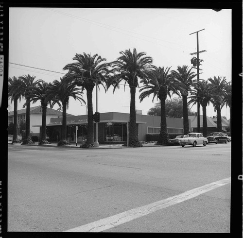 San Bernardino Commercial Office