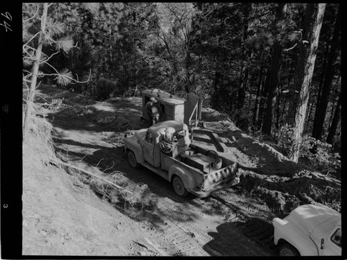 Big Creek - Mammoth Pool - Repair of compressor on access road construction