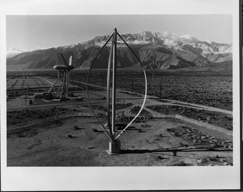 The original 500-kilowatt Darrieus vertical-axis wind turbine dominates this 1981 view of the Wind Energy Center