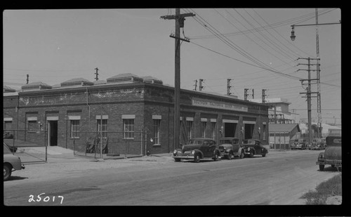 Huntington Park warehouse & garage