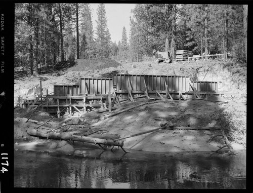 Big Creek - Mammoth Pool - East abutment Chiquito Creek Bridge