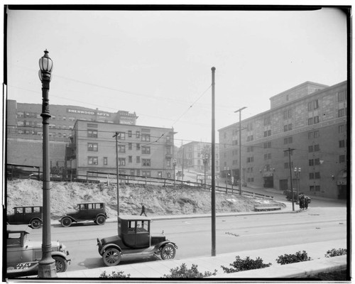 B1.20 - Edison Building, 5th & Grand