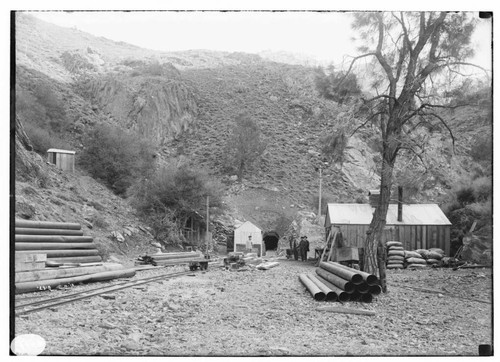 Kern River No. 3 - Camp 2