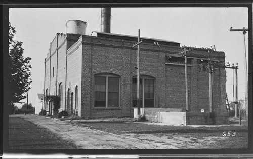 The exterior of the Tulare Steam Plant