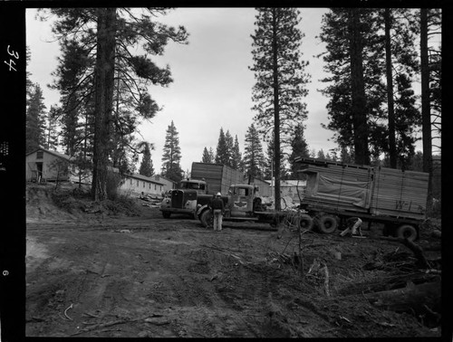 Big Creek - Mammoth Pool - Prefab panels for campsite barracks