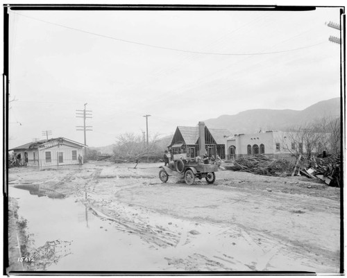 A1.6 - St. Francis Dam Disaster