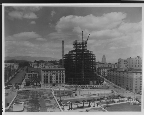 In just a few months, the steel skeleton of the height limit building was rivalling the Los Angeles City Hall for dominance of the City's skyline