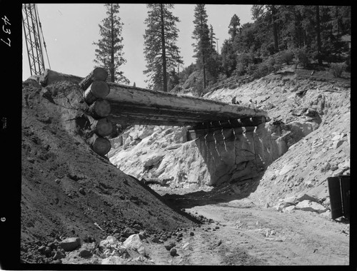 Big Creek - Mammoth Pool - Temporary access road overpass