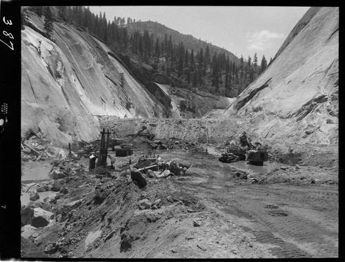 Big Creek - Mammoth Pool - Cutoff area excavation viewed from upstream