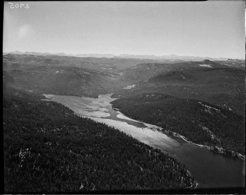 Aerial photo of Huntington Lake with Dam 1 in the shot