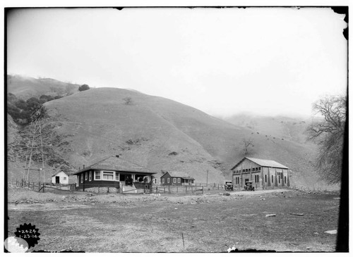 Tejon Substation and the operators' cottages