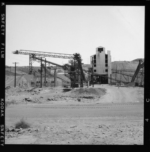 Eagle Mountain Line construction to Kaiser's Eagle Mountain Mine