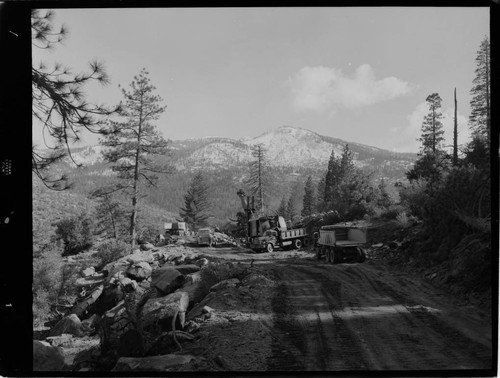 Big Creek - Mammoth Pool - Construction of access road from Logan Meadow to Mammoth Pool Camp Ground