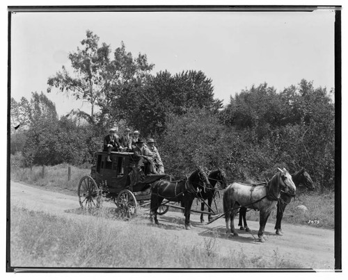 P1.1 - Group Portraits - National Electric Light Association