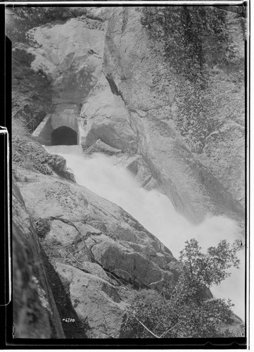 Big Creek, Shaver Lake Dam - Outlet