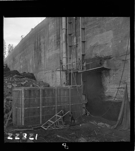 Big Creek, Huntington Lake Dams - Dam 2 Upstream face