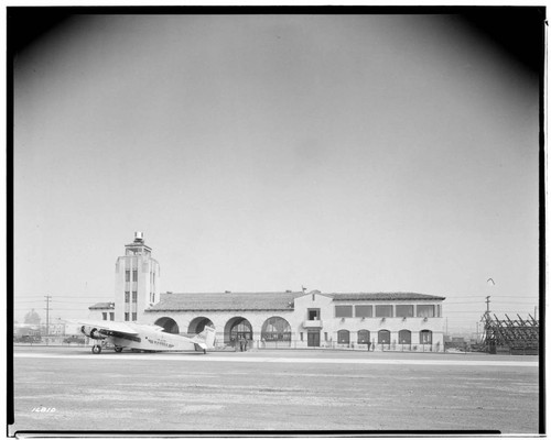 B1.1 - Buildings Miscellaneous - Grand Central Airport